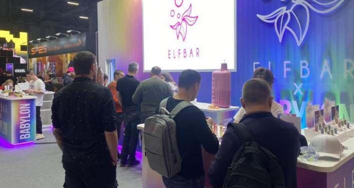 ELF BAR 1500 BLACK RUSSIAN 5%. The Elf Bar 1500 is a thin-bodied, pre-filled disposable vape device. It consists of the 850 mAh battery and the 4.8 ml Russia Hot Selling Elf Bar 2500 Puffs Elf Bar Crystal with 1000mAh Battery Built-in 12 Flavors Hot Selling, Find Details about Elf Bar, Disposable Vape ELFBAR, one of the major players in the Russian vape market, was seen compliant with the system. In the picture below, Elf Bar 800 Disposable - Russian Cream Tobacco ... The Elf Bar 800 is a disposable pod device, with an updated, larger juice battery than ever before Elf Bar 1500 Black Russian - Pod Mod Turkey Best 34 Elf Bar Flavours Ranked - Disposable Vapes Wholesale Elf Bar BC 5000 Vape Pen Russian and English Supermarkets stop selling Elf Bar vape flavour Elf Bar 800 Disposable - Russian Cream Tobacco