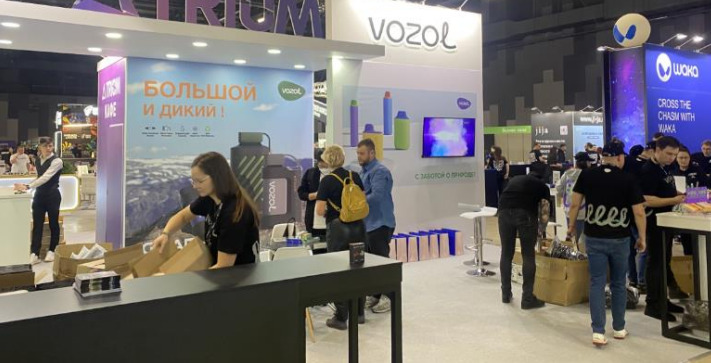 Vozol Alien 5000 White Russian Cream disposable is a powerful prefilled disposable vape pod system device powered by a rechargeable 500mAh builtin battery Best Popular Disposable Long Lasting Mesh Coils Vape Brands Buy the best quality disposable pod star refillable vape at vozol. We manufacture various vapor products like mesh coil,ecig, 2000, 500, 5000 puff bar hit ... Vozol - Alien 5000 White Russian Cream - Uproar Wellness Vozol - Alien 5000 White Russian Cream. No reviews. $16.99. Introducing the Alien 5000 Disposable Vape by VOZOL. Estimated to last up to 5000 puffs