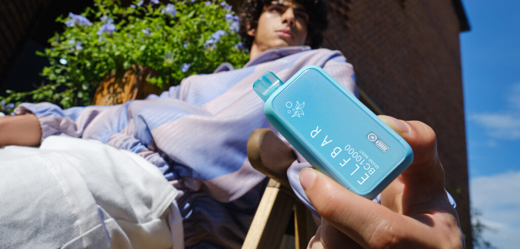 "Descubra o prazer do vaping com o Pod Descartável Elf Bar BC 10000. Este dispositivo compacto e poderoso oferece uma experiência vaping excepcional.